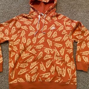 Men’s orange Nike sweatshirt
